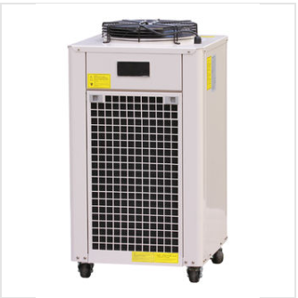 工业冷水机